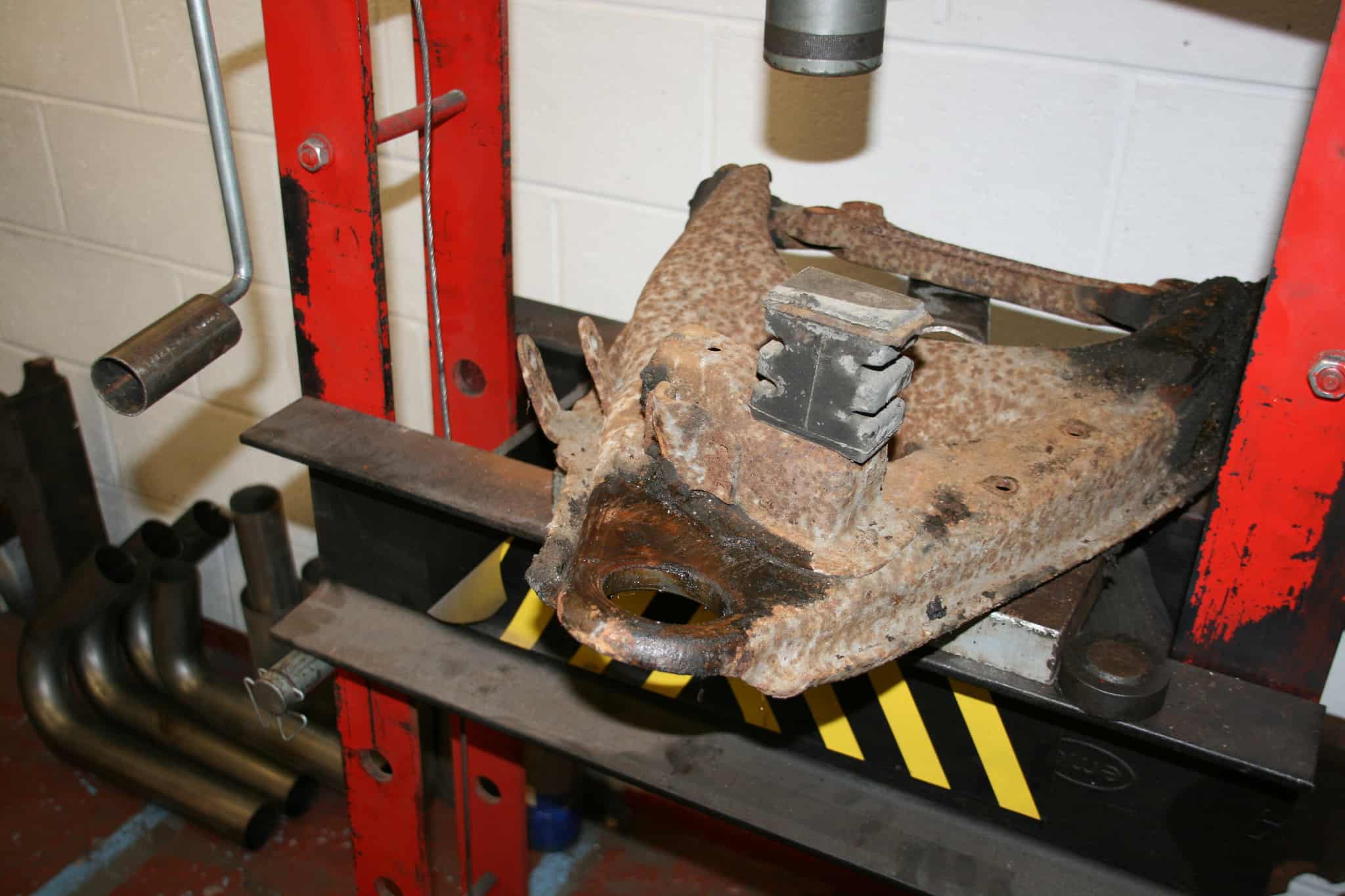 The old Ball Joint needs to be pressed out of the bottom Wishbone