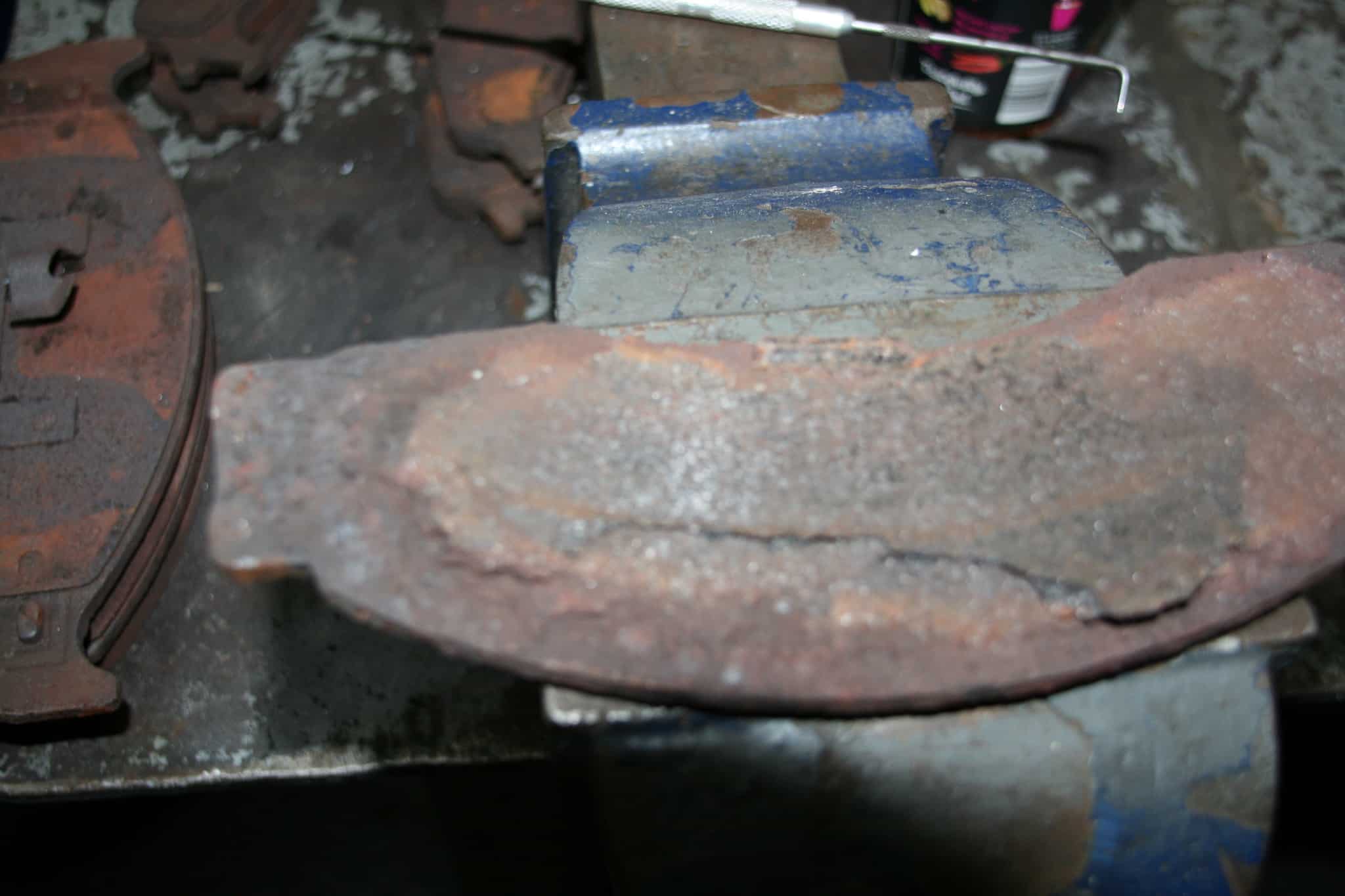Moisture damage material